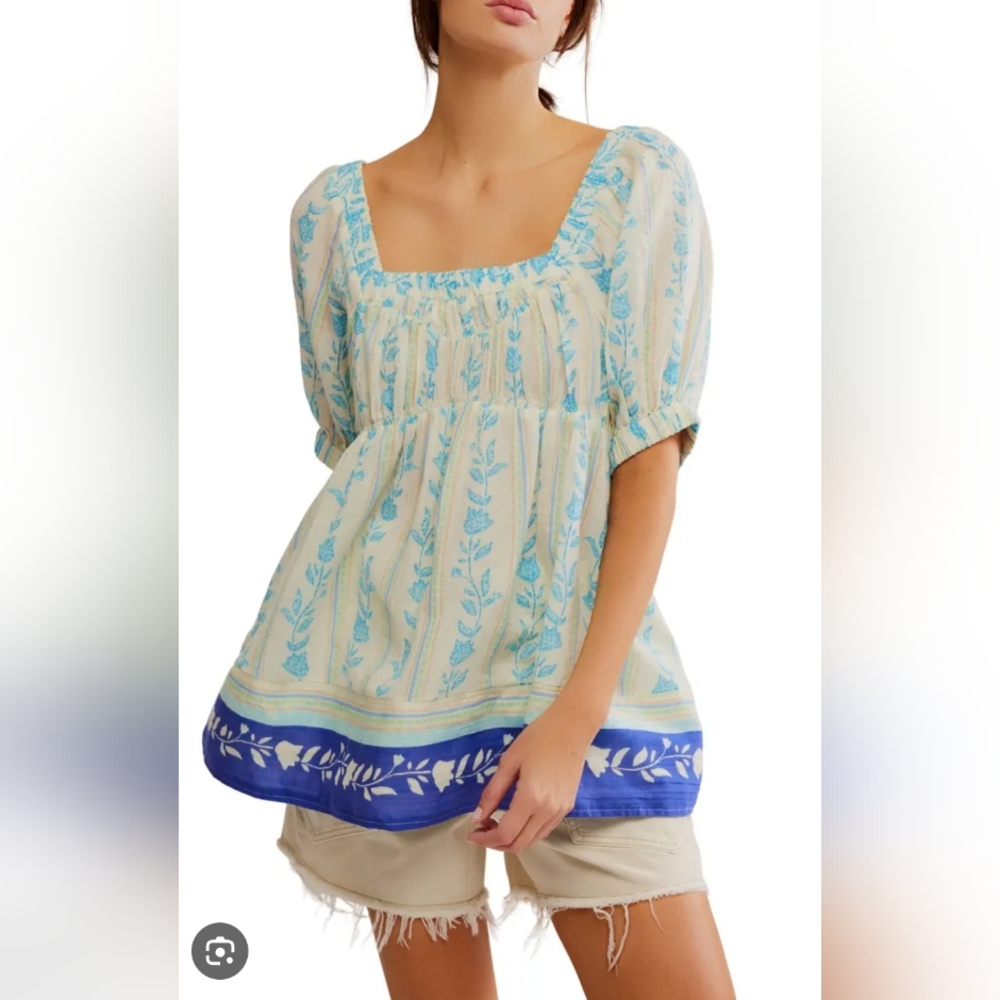 Free People Floral Blue and White Top XS